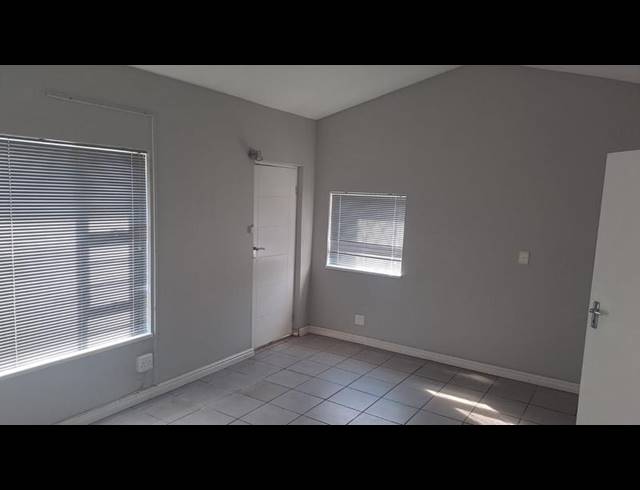 BUSINESS PROPERTY TO RENT IN WALMER